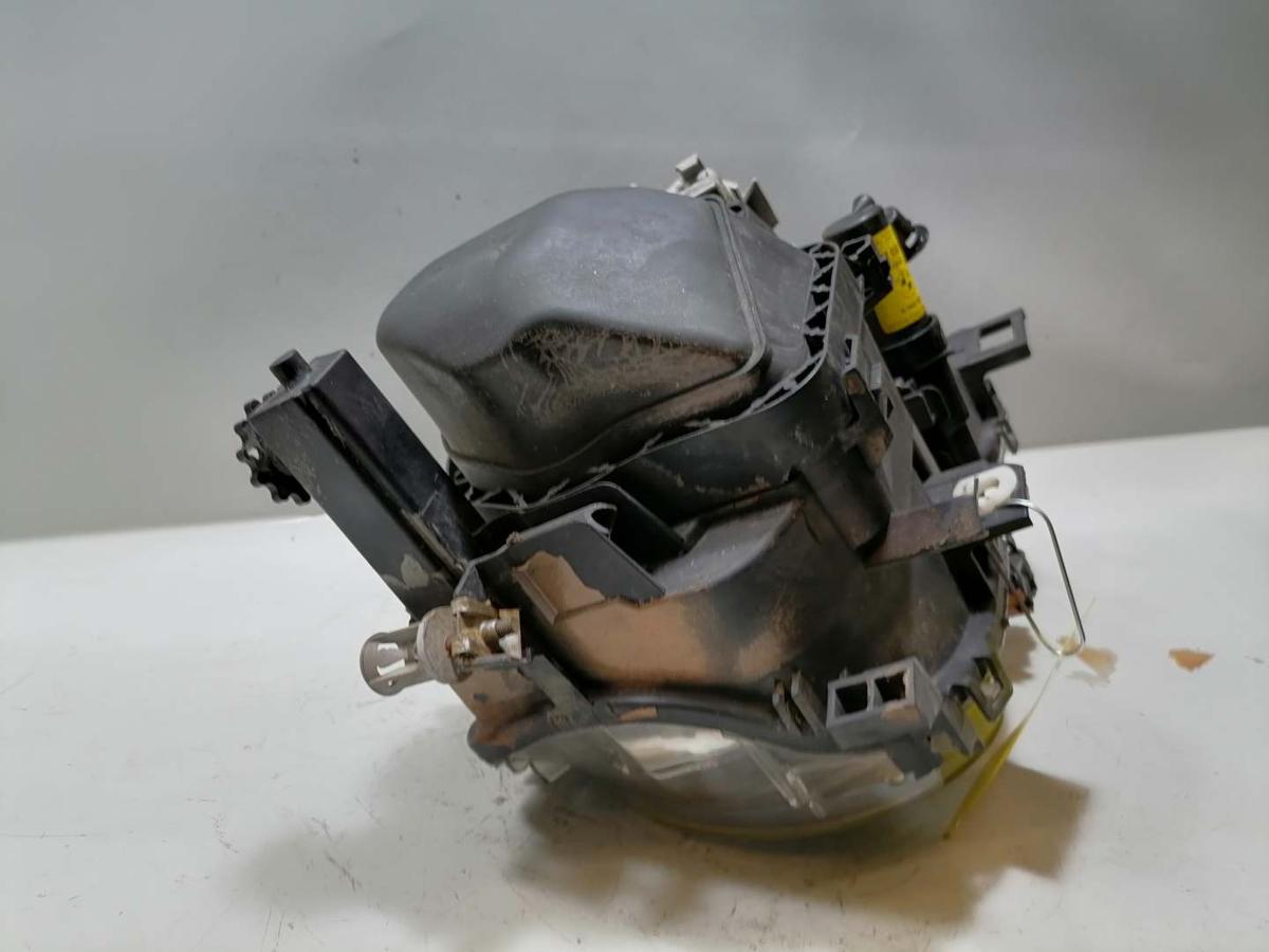 BMW 3er E46 Compact original Xenonscheinwerfer links Bj.2003
